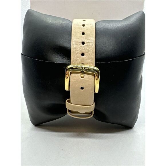 Kate Spade 0484 Women Beige Leather Strap Analog Dial Quartz Wrist Watch JNA137